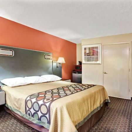 Готель Super 8 By Wyndham Kissimmee/Maingate/Orlando Area Селебрейшн Екстер'єр фото