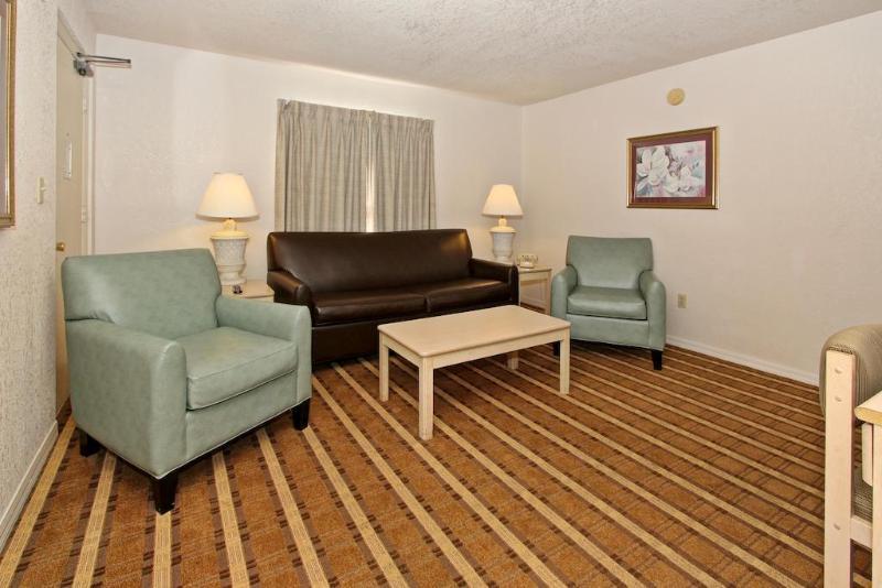 Готель Super 8 By Wyndham Kissimmee/Maingate/Orlando Area Селебрейшн Екстер'єр фото